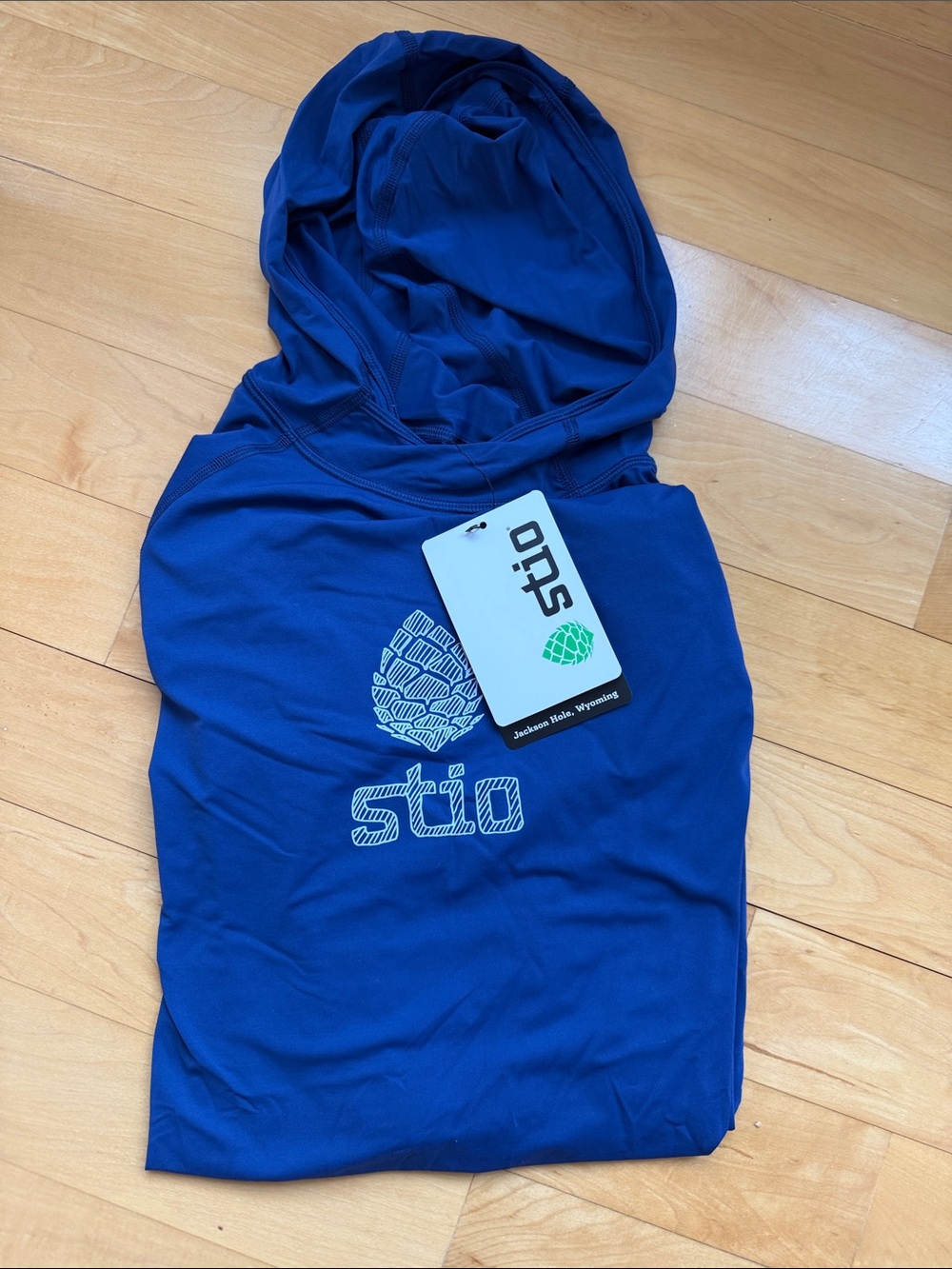 NWT Stio Men’s Medium Performance Hoodie Sun Shirt Blue